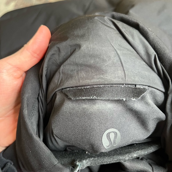 Men's Lululemon “Wunder Puff” Puffer Vest - Picture 6 of 8